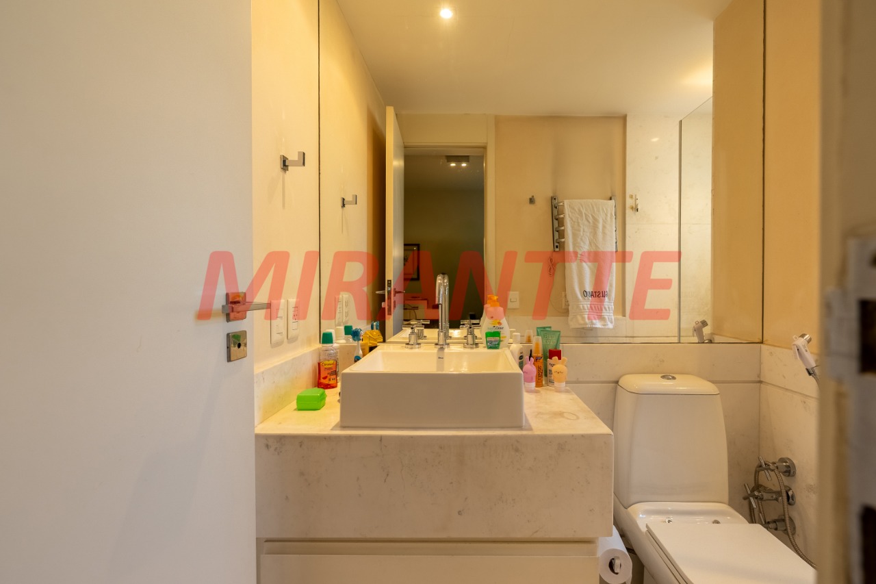 Apartamento de 330m² com 4 quartos em Perdizes
