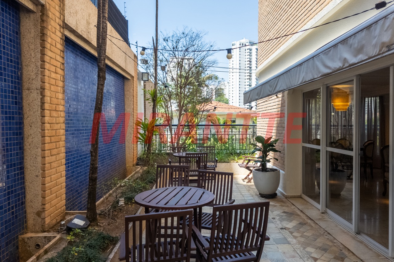 Apartamento de 330m² com 4 quartos em Perdizes