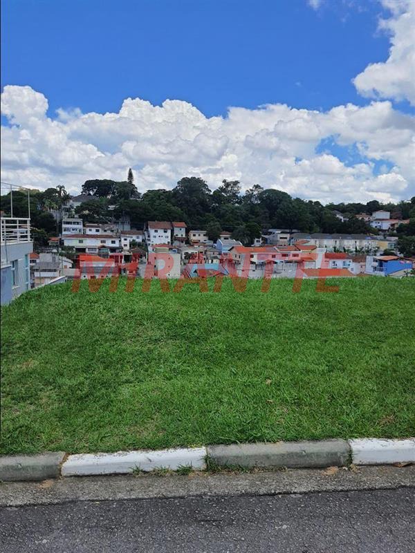 Terreno de 0m² em Santana