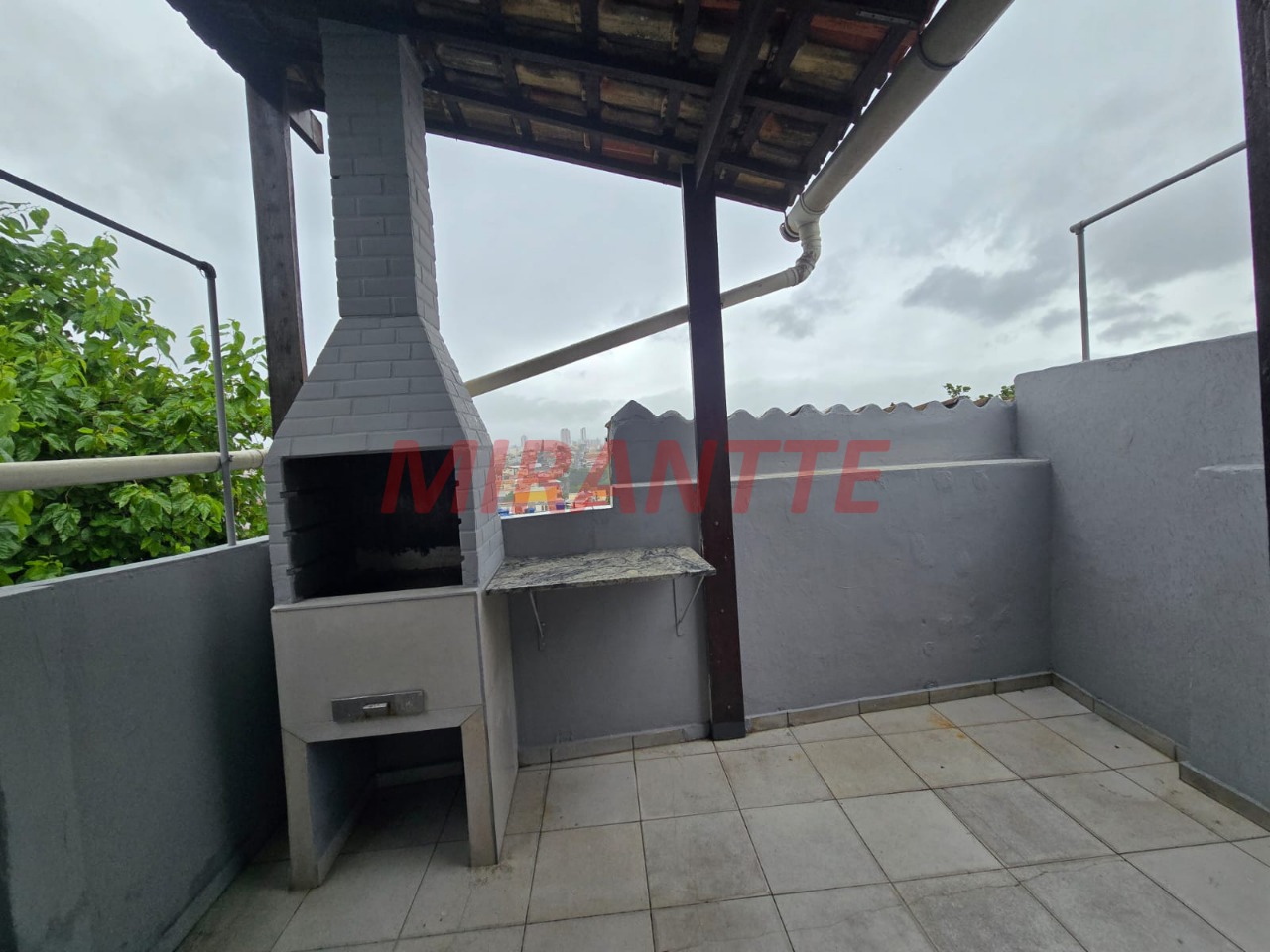 Sobrado de 253m² com 5 quartos em Vila Medeiros