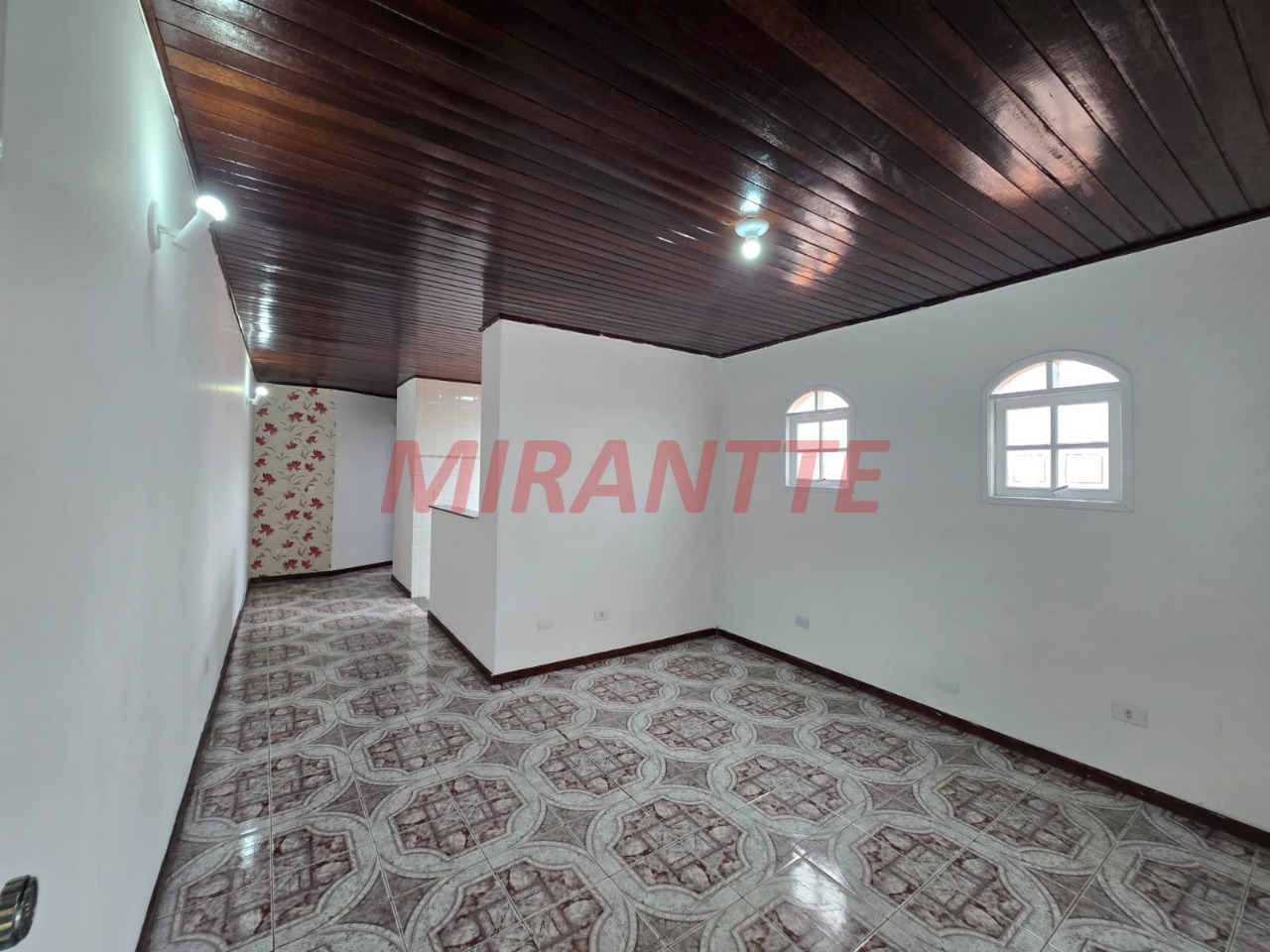 Sobrado de 253m² com 5 quartos em Vila Medeiros