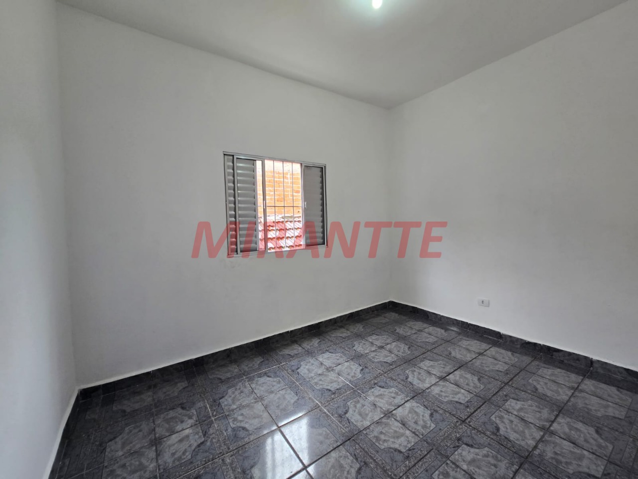 Sobrado de 253m² com 5 quartos em Vila Medeiros