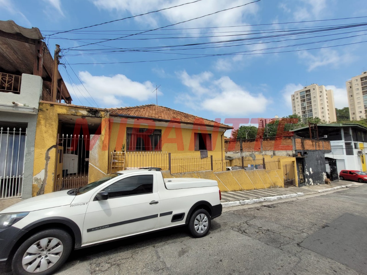 Terreno de m² em Vila Aurora