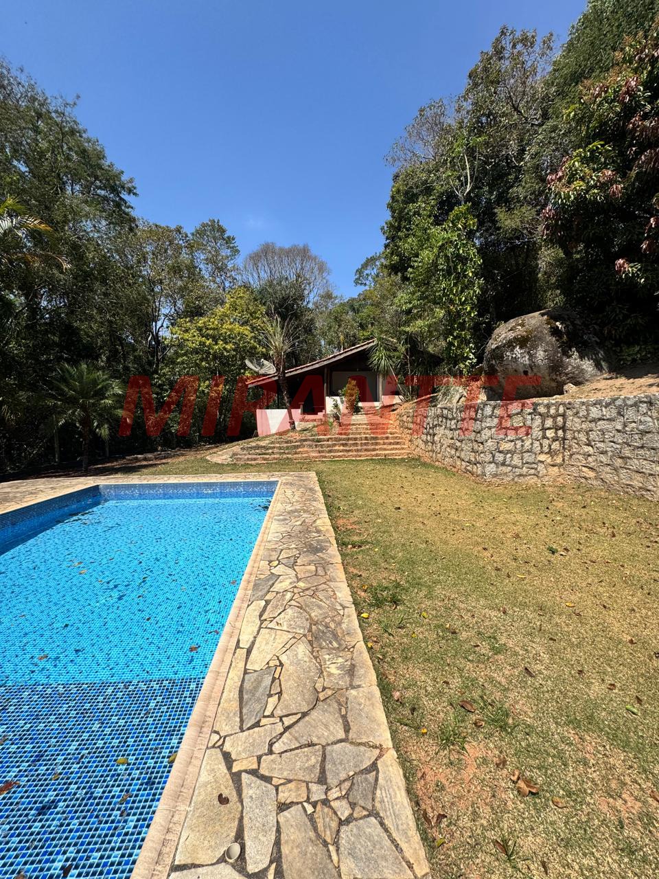 ChÁcara de 162.85m² com 3 quartos em SANTA INÊS