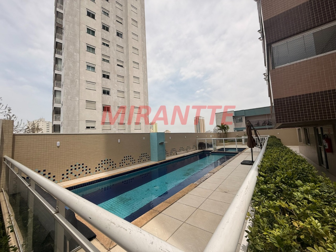 Apartamento de 63m² com 2 quartos em Parada Inglesa