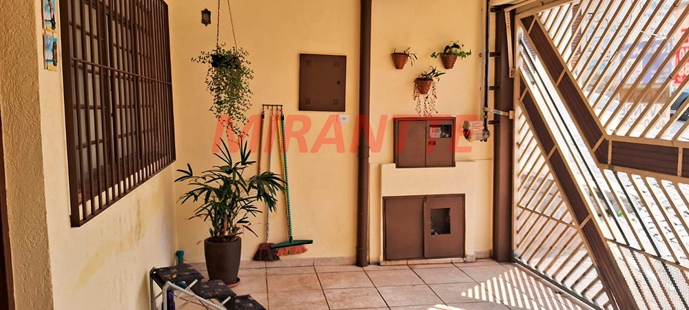 Sobrado de 168m² com 4 quartos em Imirim