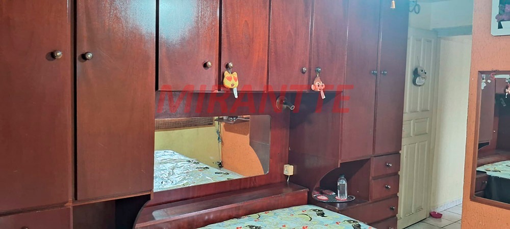 Sobrado de 168m² com 4 quartos em Imirim