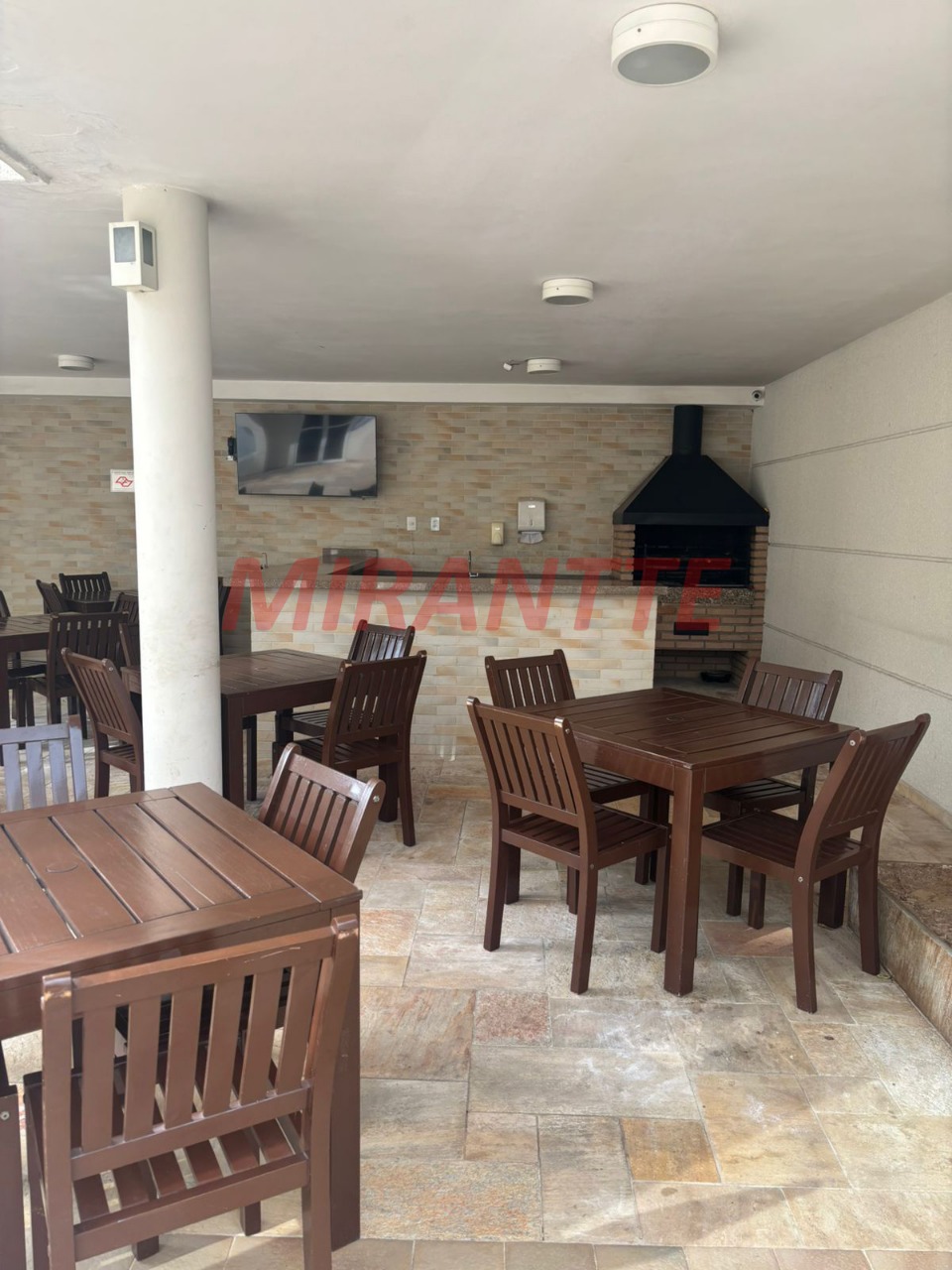 Apartamento de 83m² com 3 quartos em Santana