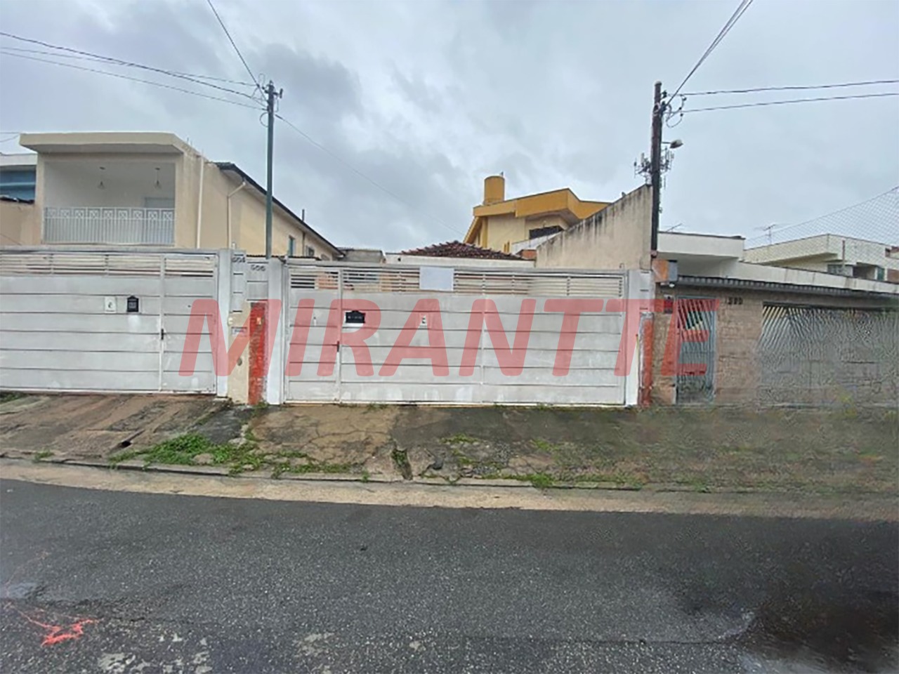Casa terrea de 100m² com 2 quartos em Vila Isolina Mazzei