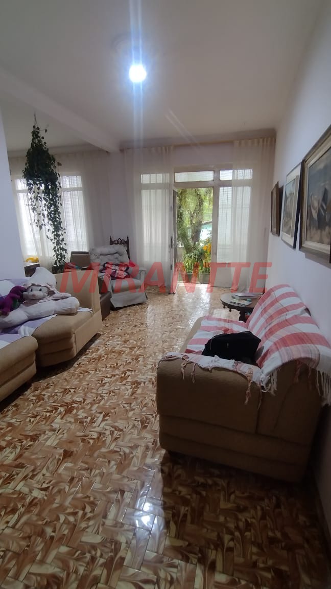 Casa terrea de 175m² com 5 quartos em Vila Amelia