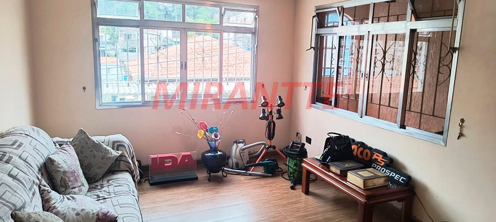 Sobrado de 185m² com 3 quartos em Vila Isolina Mazzei
