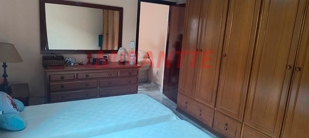 Sobrado de 185m² com 3 quartos em Vila Isolina Mazzei