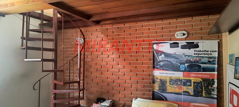 Sobrado de 185m² com 3 quartos em Vila Isolina Mazzei