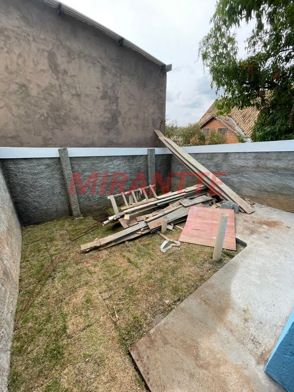 Casa terrea de 55m² com 2 quartos em Terra Preta (Terra Preta)