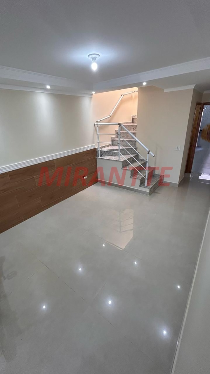 Sobrado de 121m² com 3 quartos em Vila Dionisia