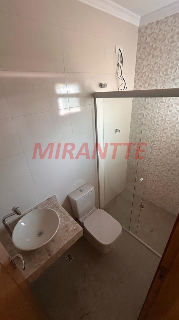 Sobrado de 121m² com 3 quartos em Vila Dionisia
