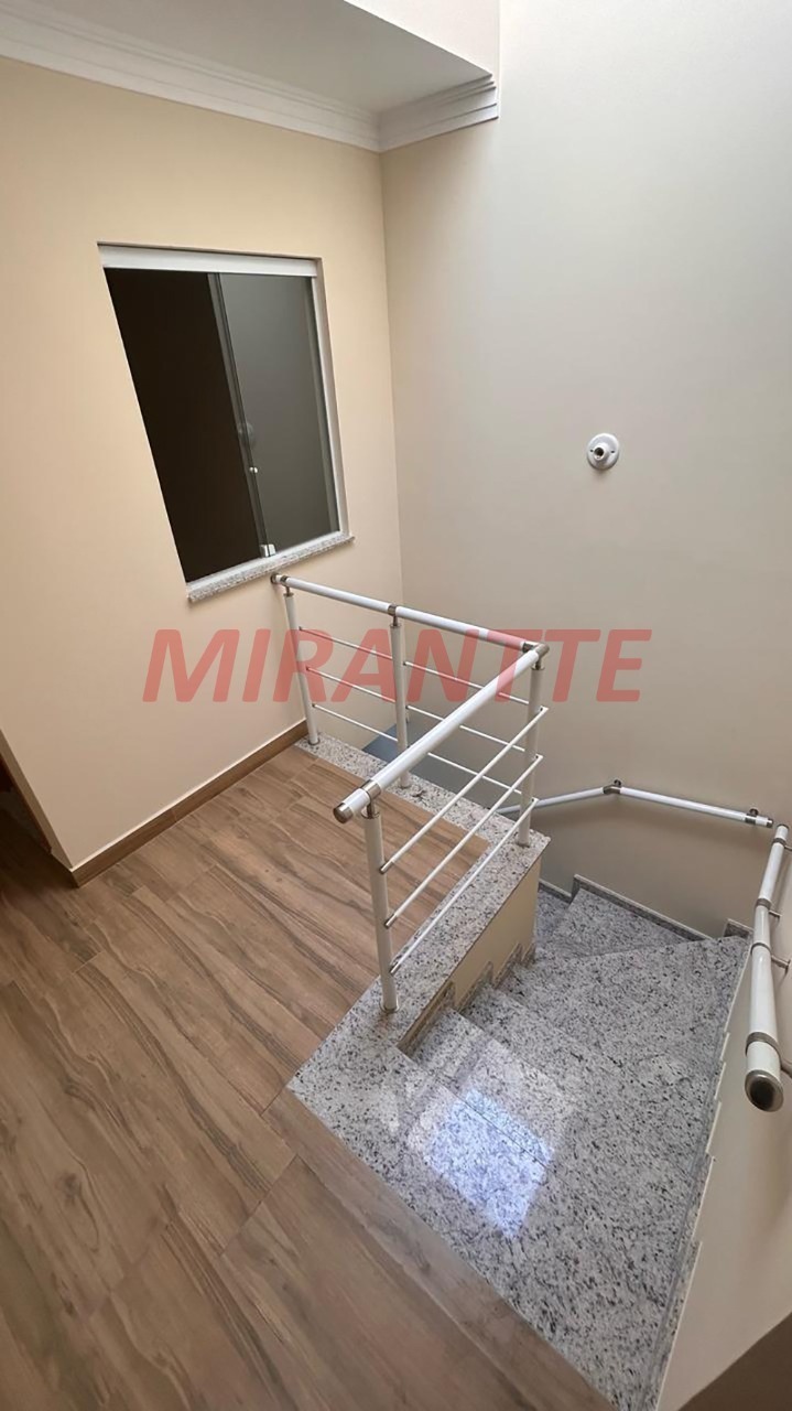 Sobrado de 121m² com 3 quartos em Vila Dionisia