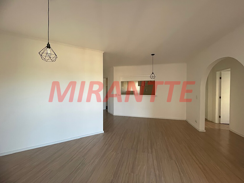 Apartamento de 70m² com 3 quartos em Santa Teresinha
