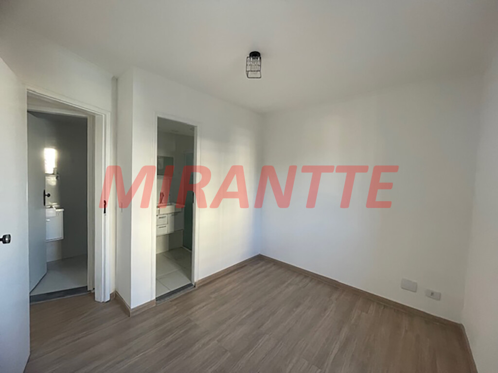Apartamento de 70m² com 3 quartos em Santa Teresinha