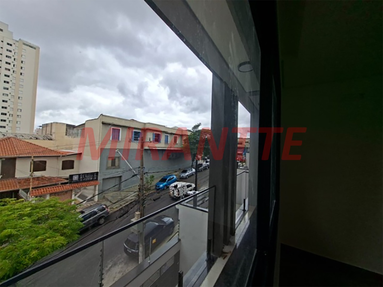 Sobrado de 140m² com 4 quartos em Santa Teresinha