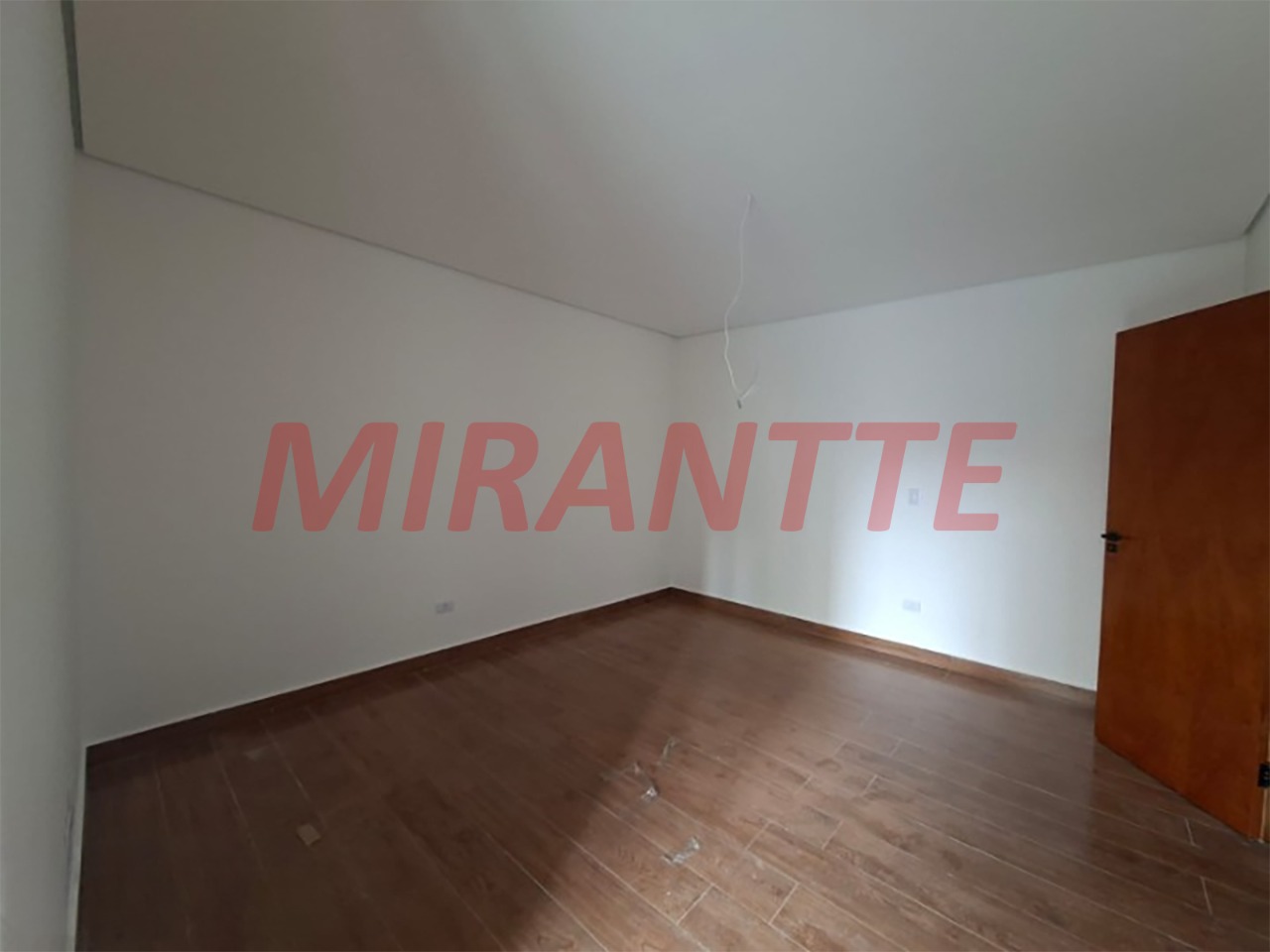 Sobrado de 140m² com 4 quartos em Santa Teresinha