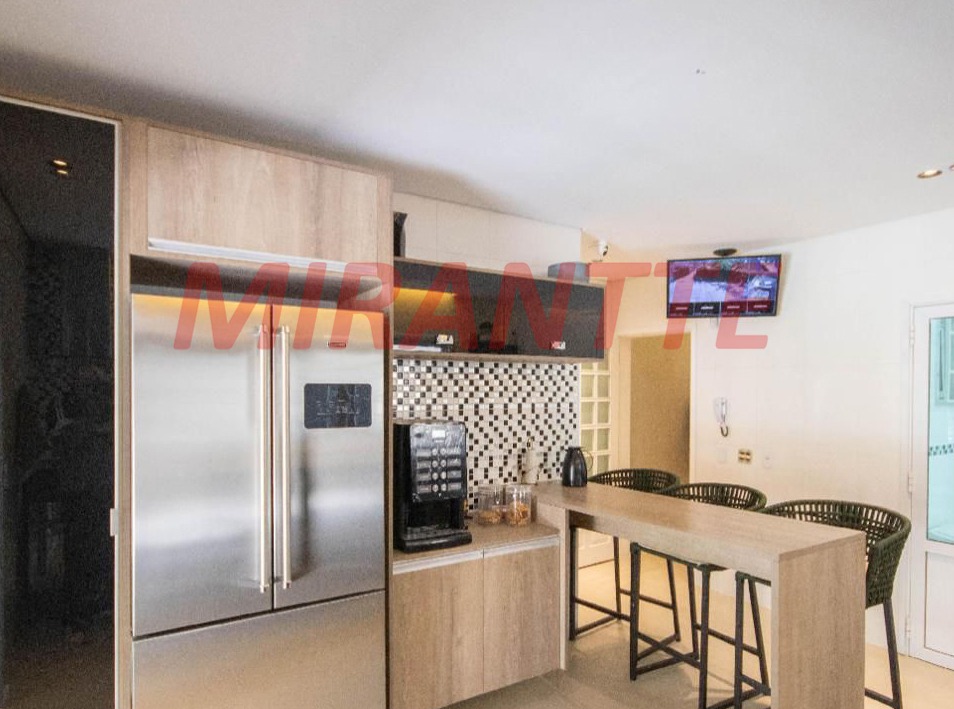 Sobrado de 300m² em Horto Florestal