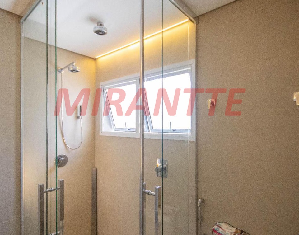 Sobrado de 300m² em Horto Florestal