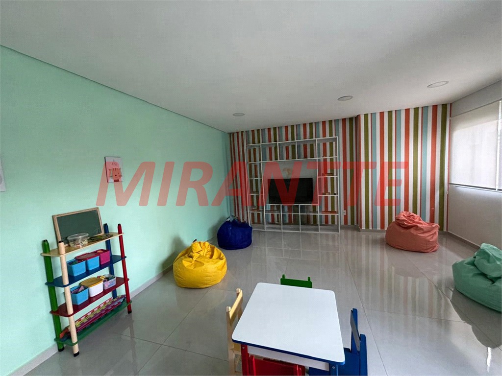 Apartamento de 60m² com 2 quartos em Parada Inglesa