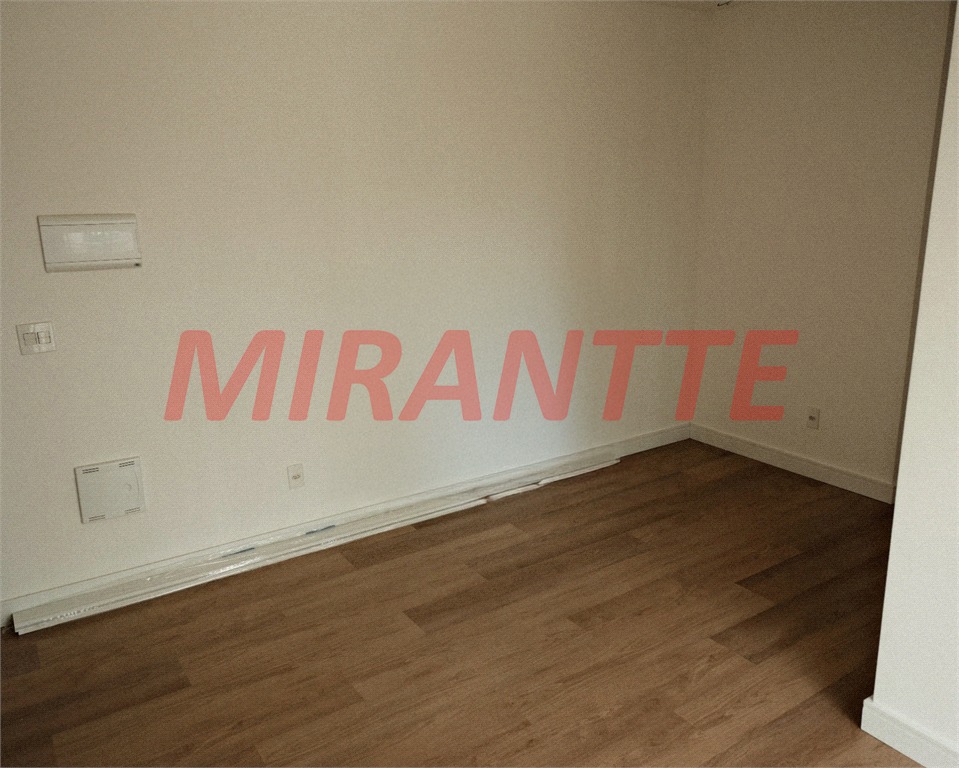 Apartamento de 60m² com 2 quartos em Parada Inglesa