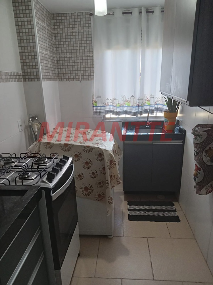 Apartamento de 55m² com 2 quartos em Jardim Alzira Franco