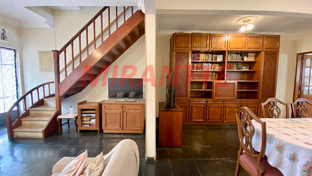 Sobrado de 125m² com 2 quartos em Santana