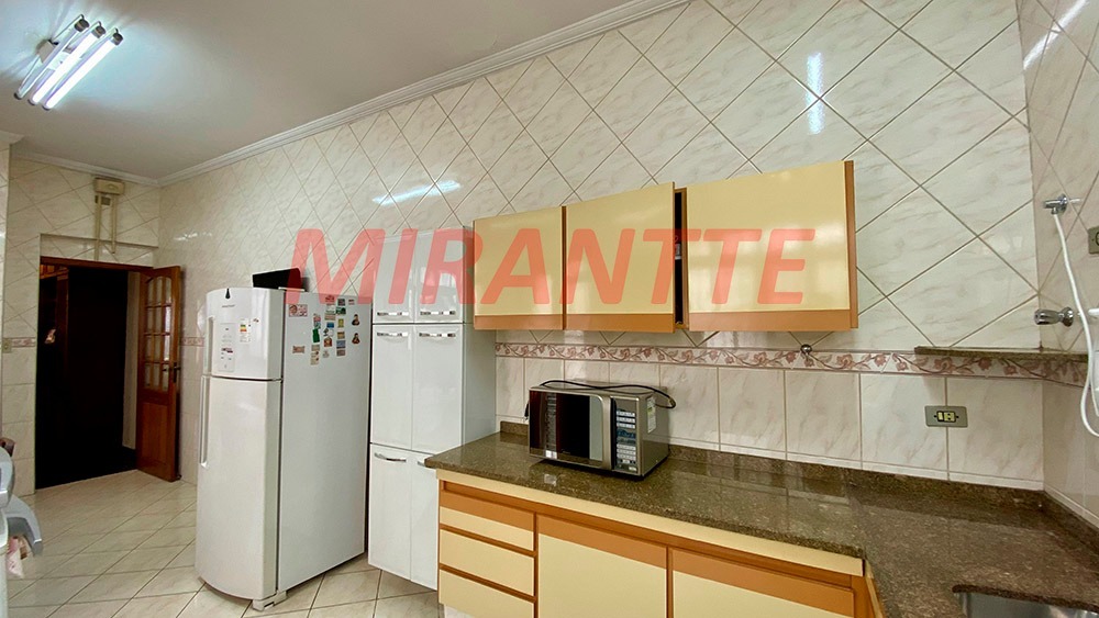 Sobrado de 125m² com 2 quartos em Santana