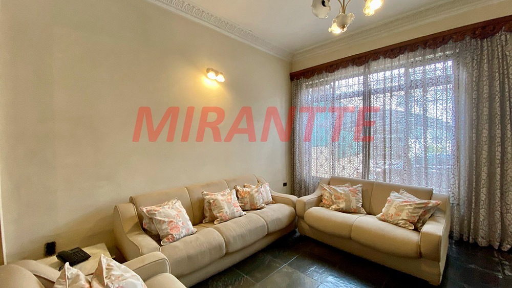 Sobrado de 125m² com 2 quartos em Santana