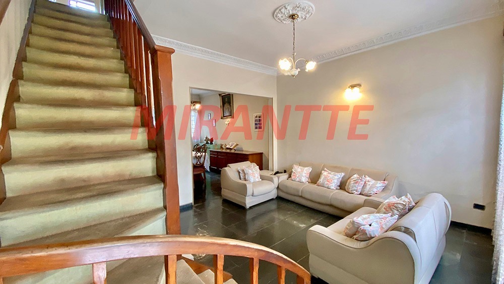 Sobrado de 125m² com 2 quartos em Santana