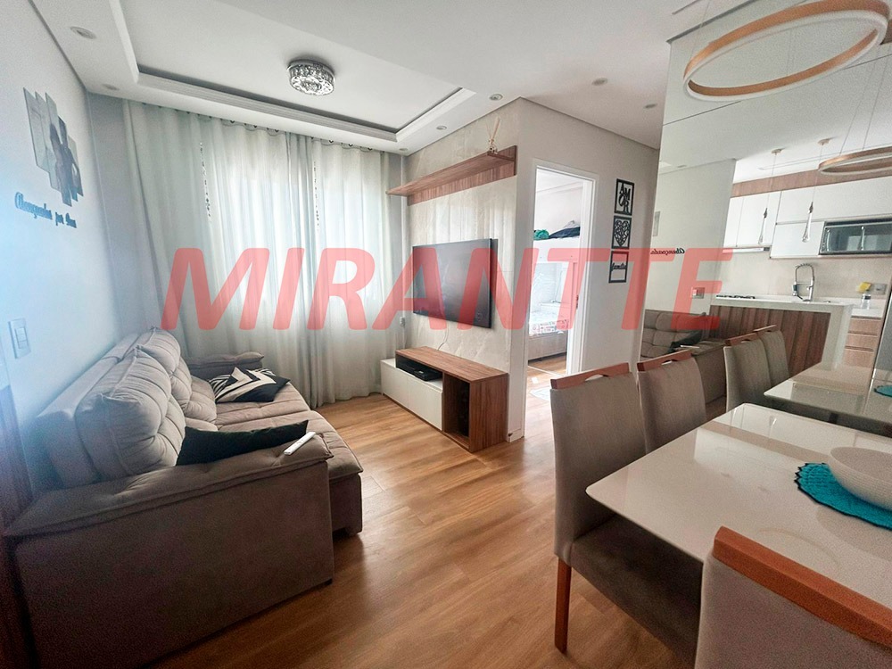 Apartamento de 41m² com 2 quartos em Vila Nova Cachoeirinha