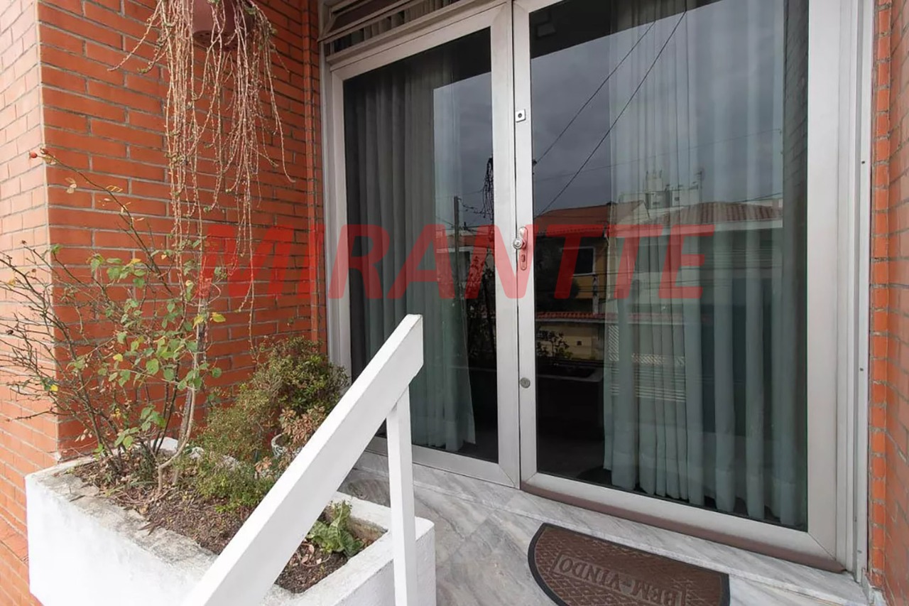 Sobrado de 213m² com 3 quartos em Vila Paiva