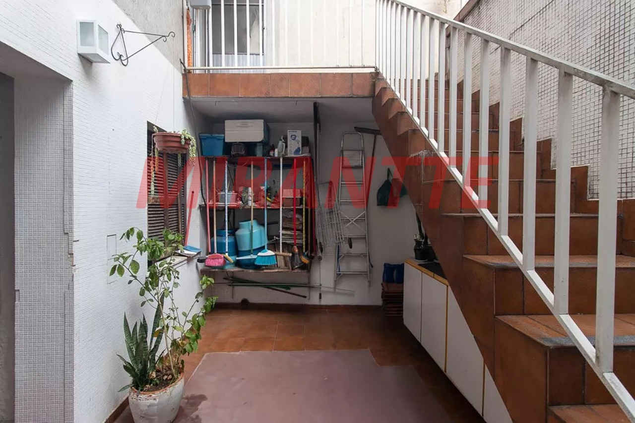 Sobrado de 213m² com 3 quartos em Vila Paiva