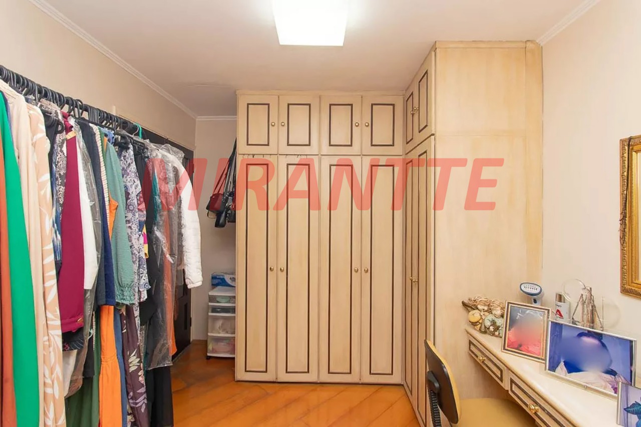 Sobrado de 213m² com 3 quartos em Vila Paiva