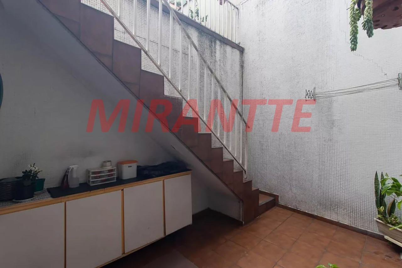 Sobrado de 213m² com 3 quartos em Vila Paiva