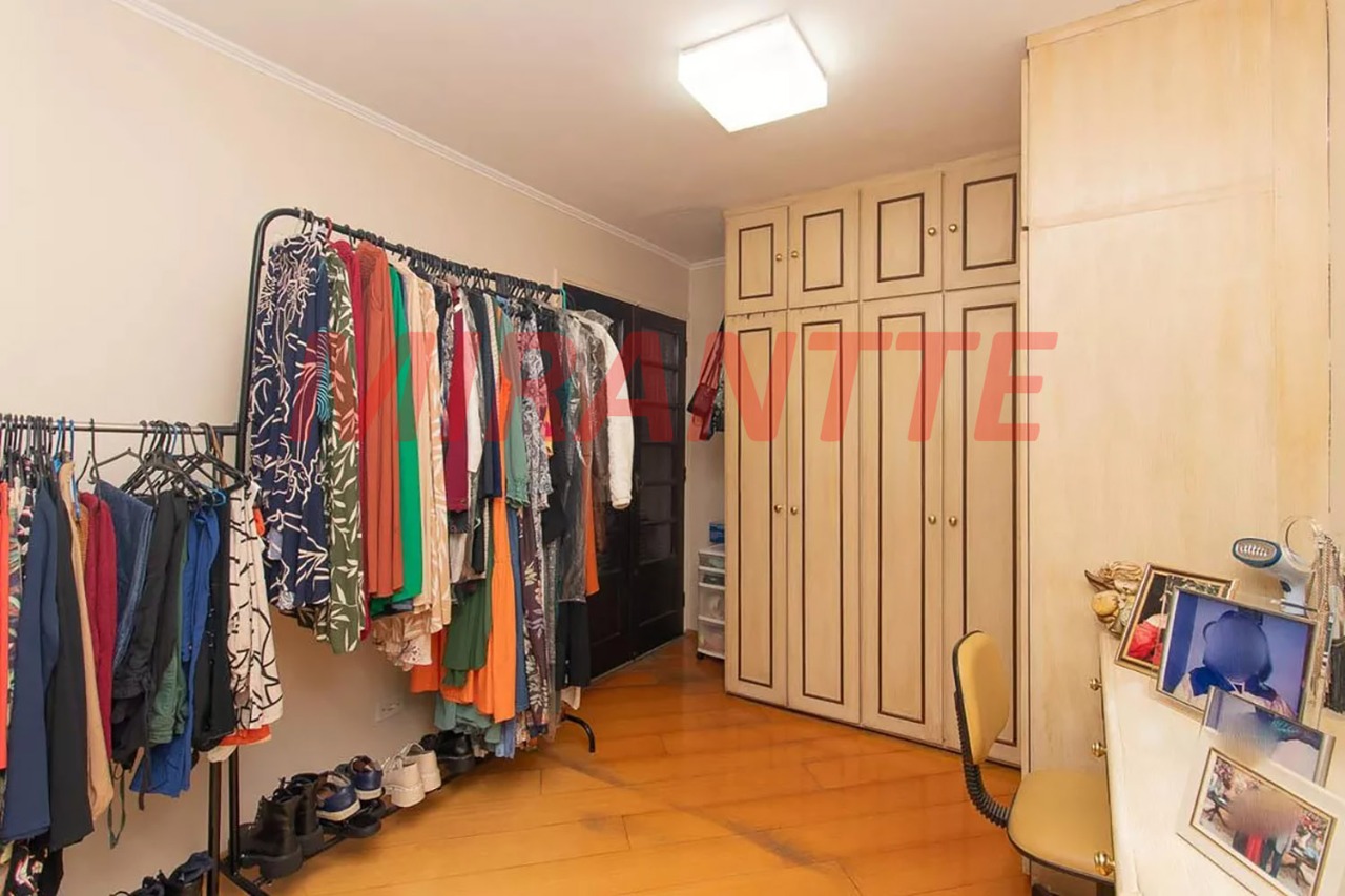 Sobrado de 213m² com 3 quartos em Vila Paiva
