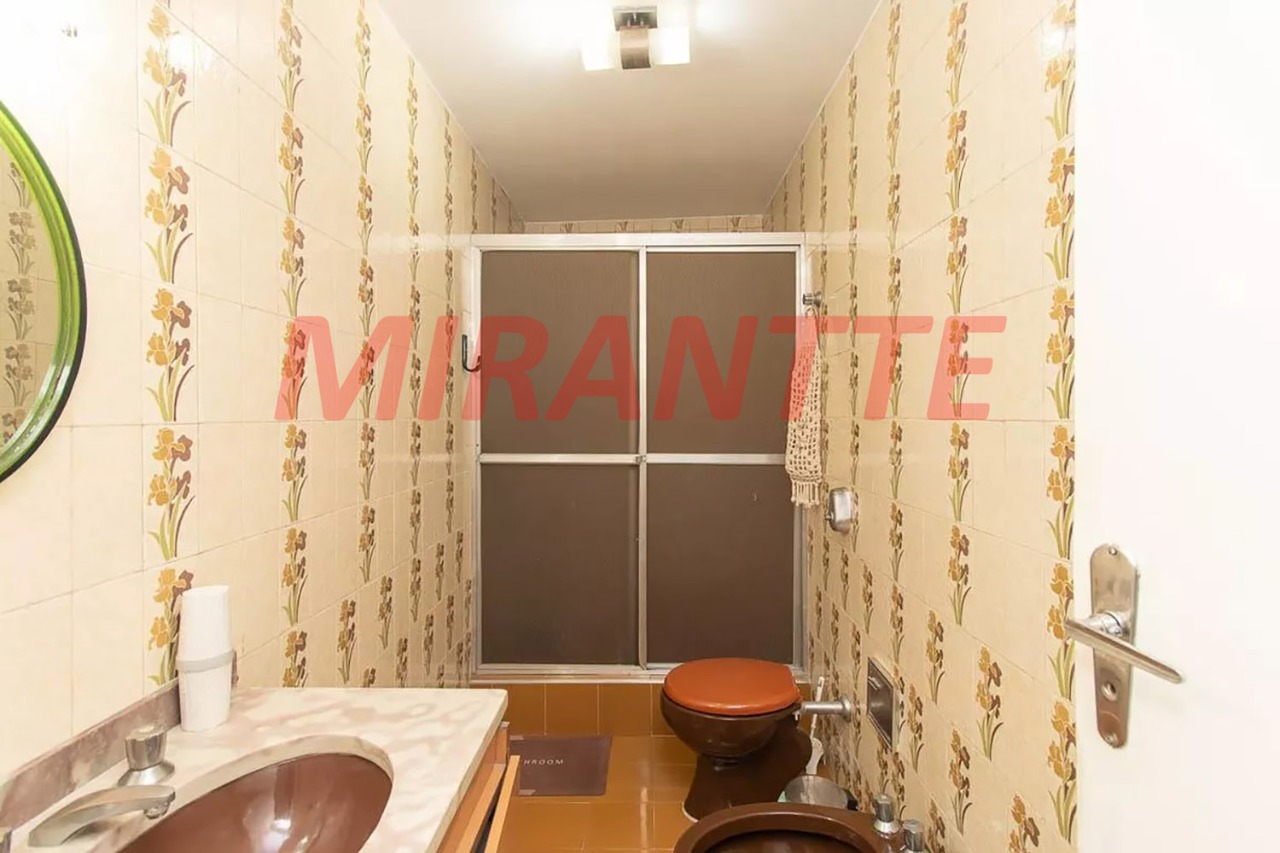 Sobrado de 213m² com 3 quartos em Vila Paiva