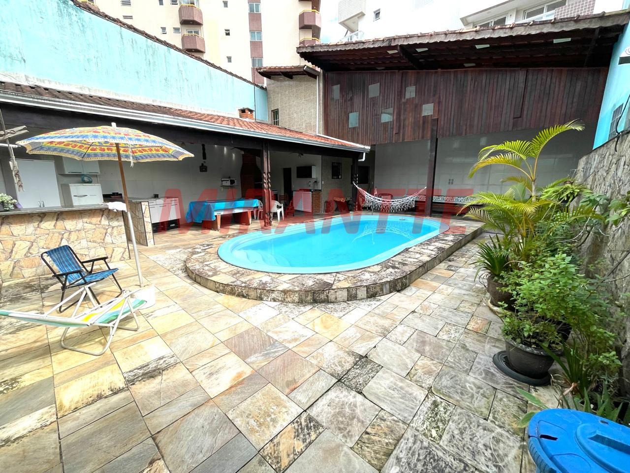 Casa terrea de 200m² com 3 quartos em Caiçara