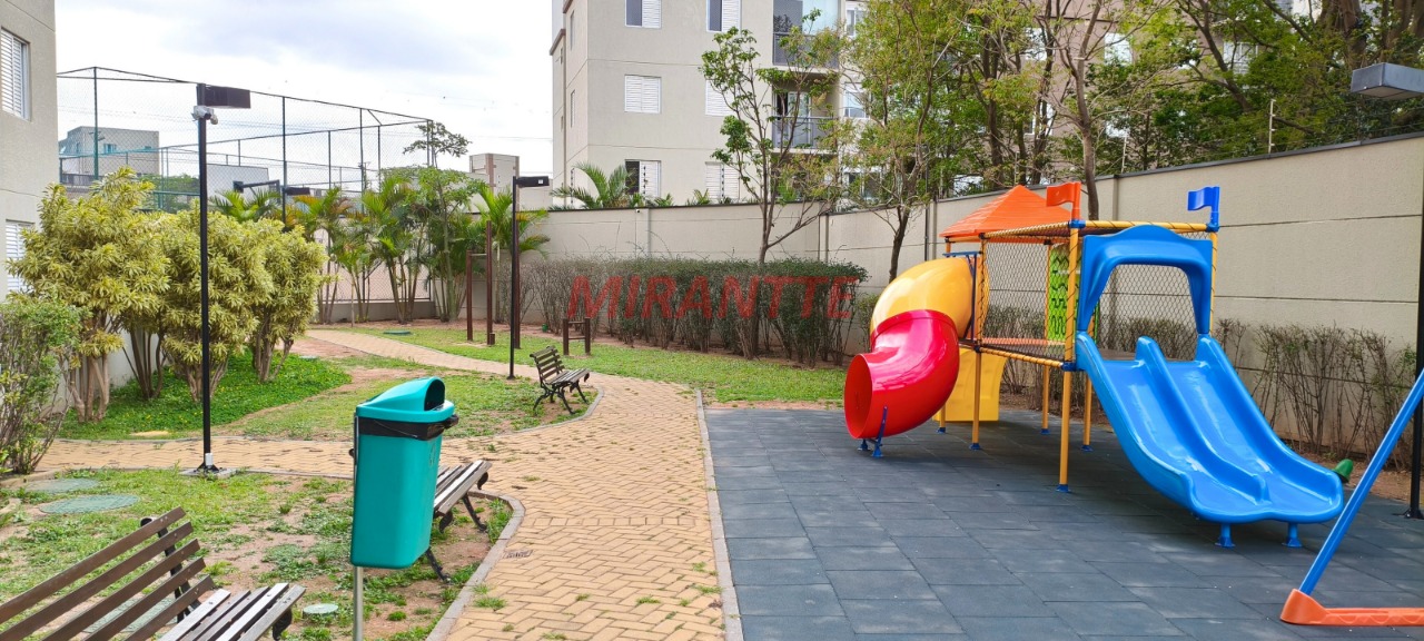 Apartamento de 49m² com 2 quartos em Parque Edu Chaves