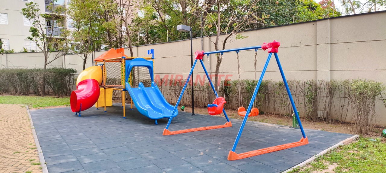 Apartamento de 49m² com 2 quartos em Parque Edu Chaves