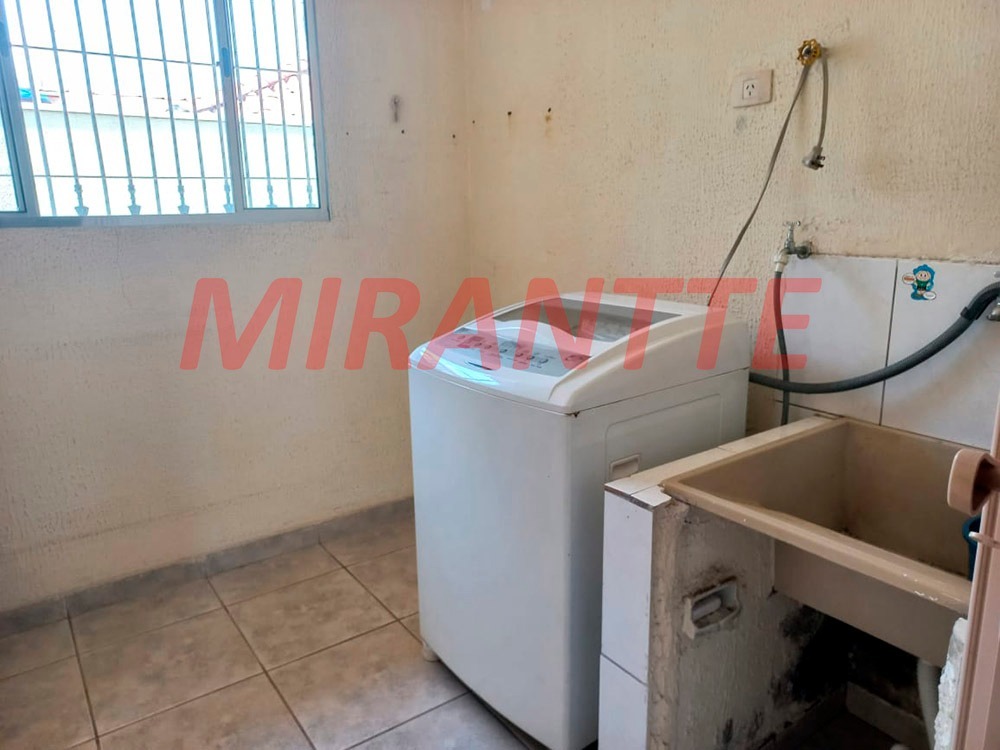 Casa terrea de 139m² com 3 quartos em Parque Vitória