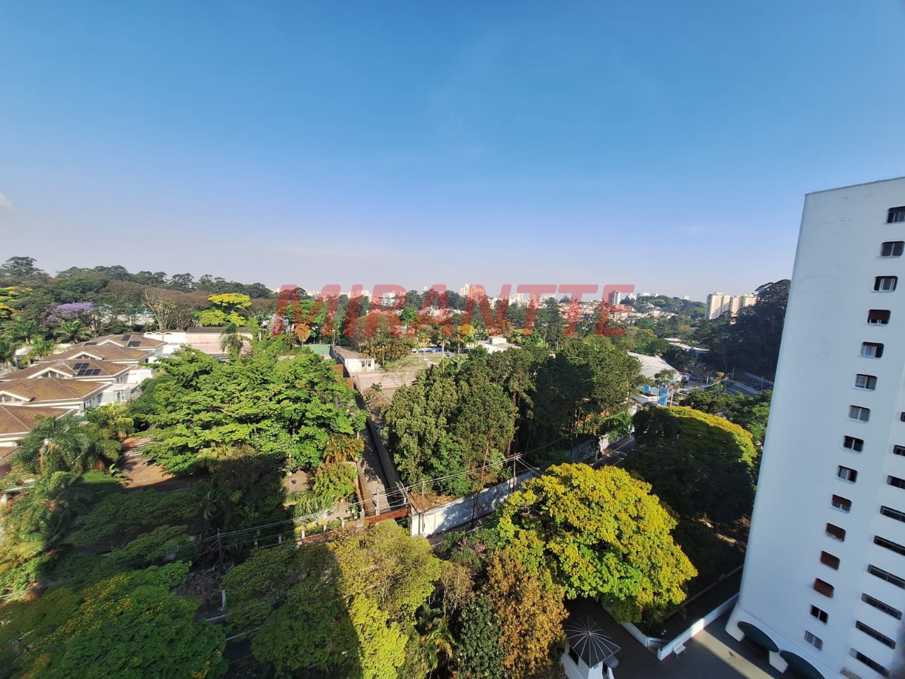 Apartamento de 96m² com 3 quartos em Tremembe