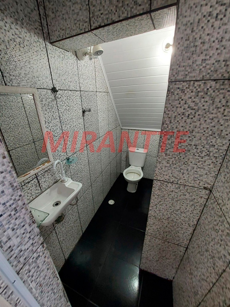 Terreno de 0m² em Vila Nova Galvão