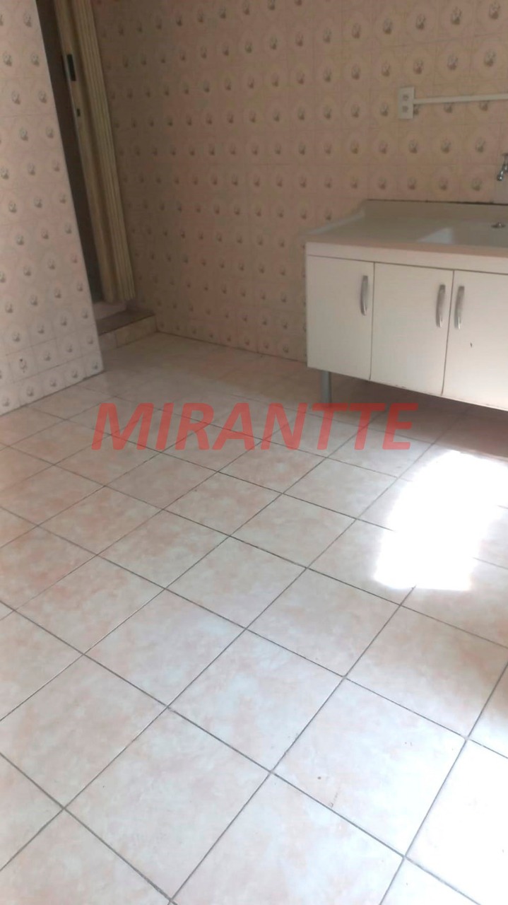 Sobrado de 176m² com 4 quartos em Limão