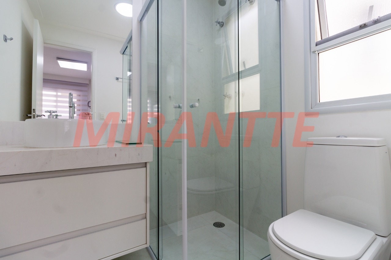 Cond. fechado de 242m² com 3 quartos em Tremembe