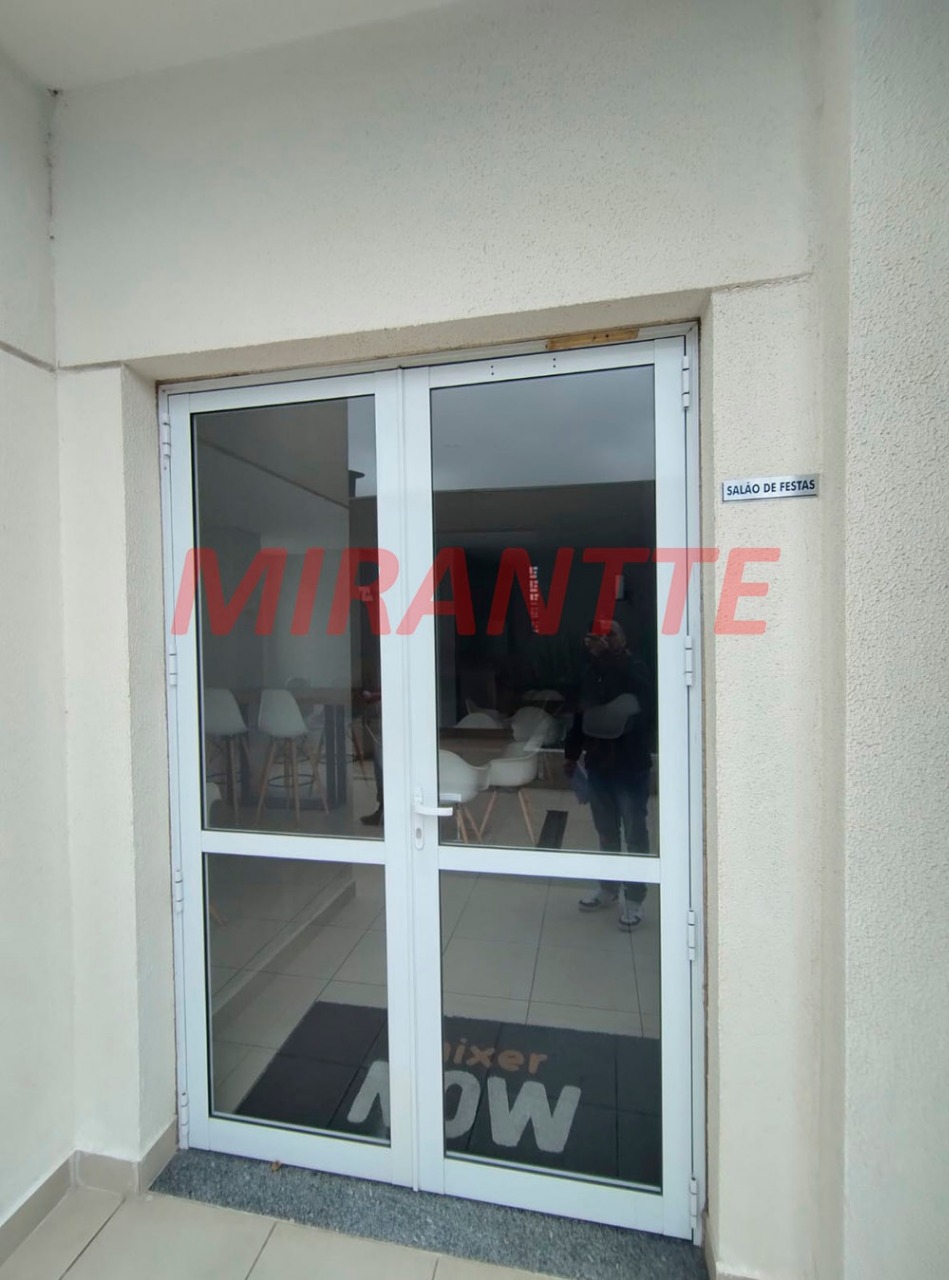 Apartamento de 47m² com 2 quartos em Vila Gustavo